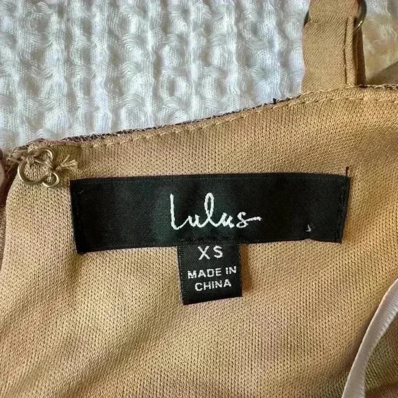 Lulu’s womens XS Keeps Getting Better Gold metallic Skater summer party Dress - Picture 7 of 13